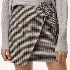 Aritzia Dorine Wrap Front Skirt in Grey/Black Plaid  - Size 0